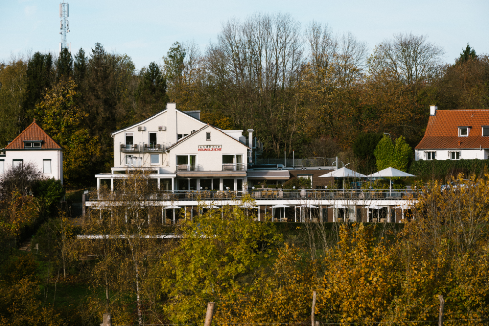 landhotel-heuvelzicht-hotel-met-uitzicht-zuid-limburg